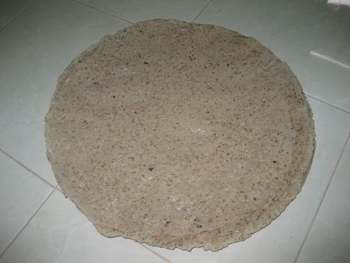 Bánh tráng dừa tam quan